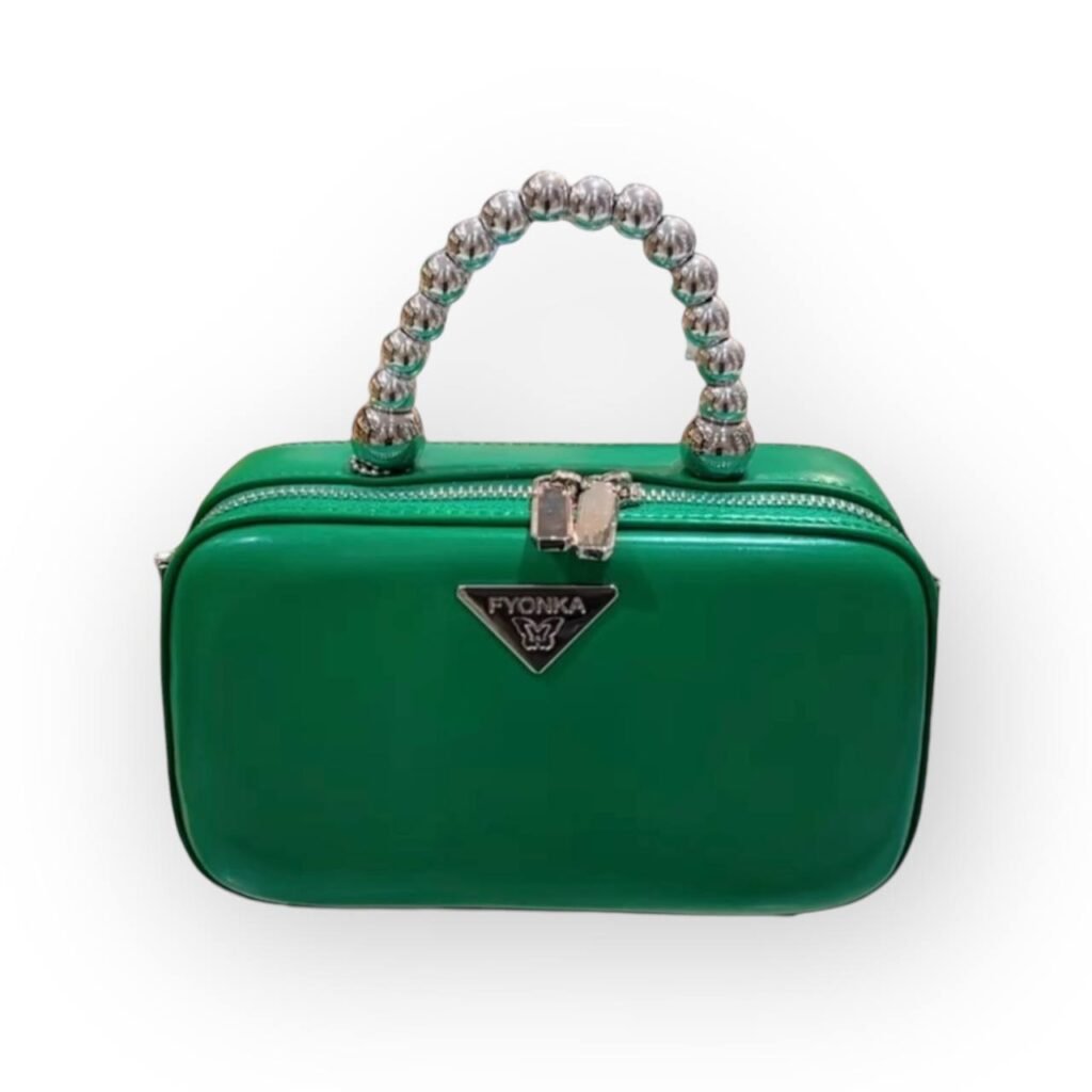 Handbag Hermes M108 green